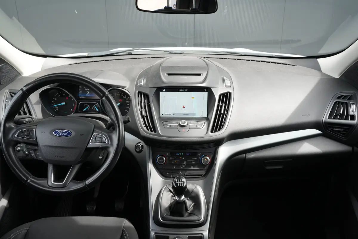 1.5 120pk EcoBoost Trend Ultimate Trekhaak | Cruise Control | Carplay | Achtersensor | 17" |