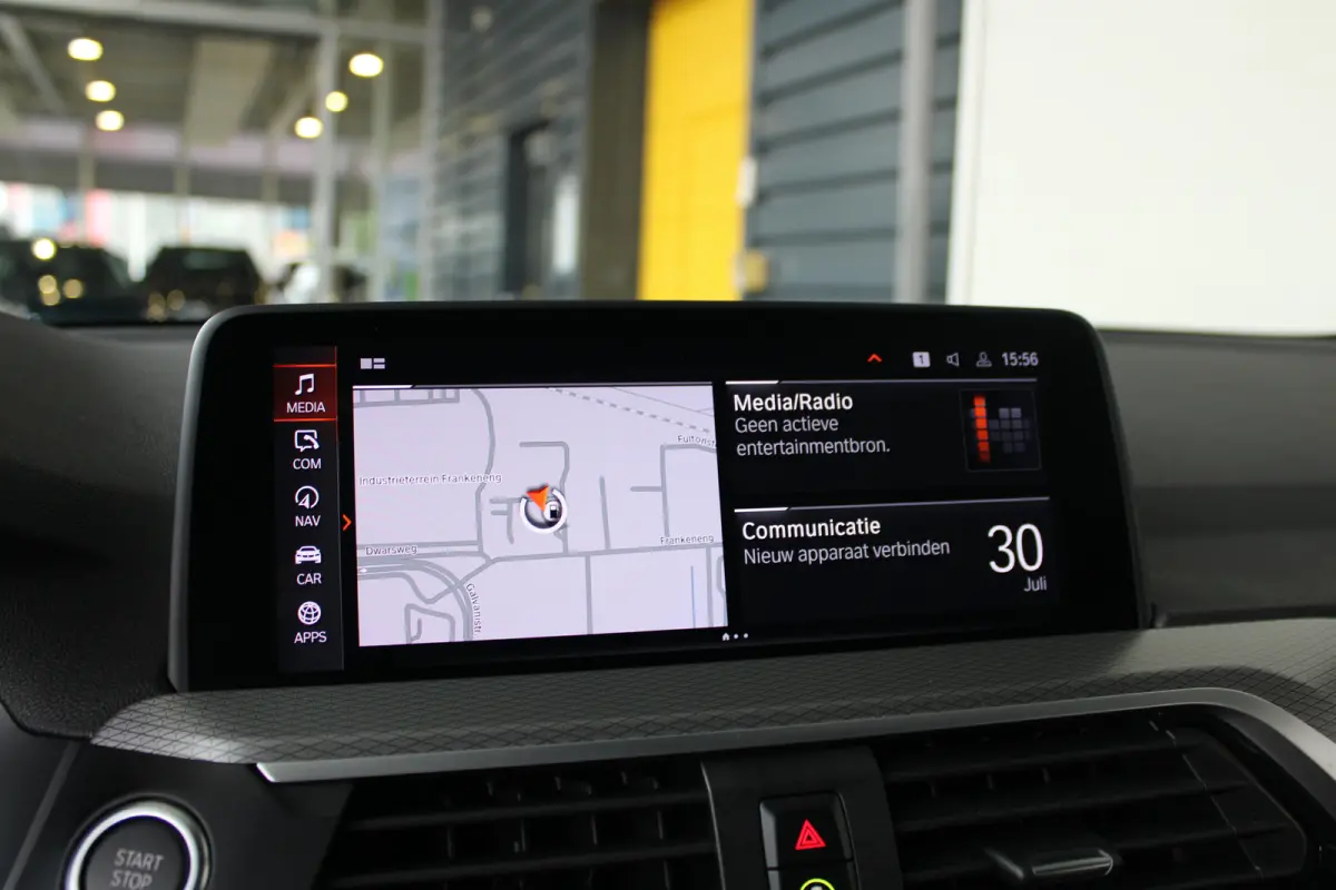 xDrive30e High Executive | M-sport | SOH 86% | Head-up display | Lederen bekleding | Memory seat | M remmen |