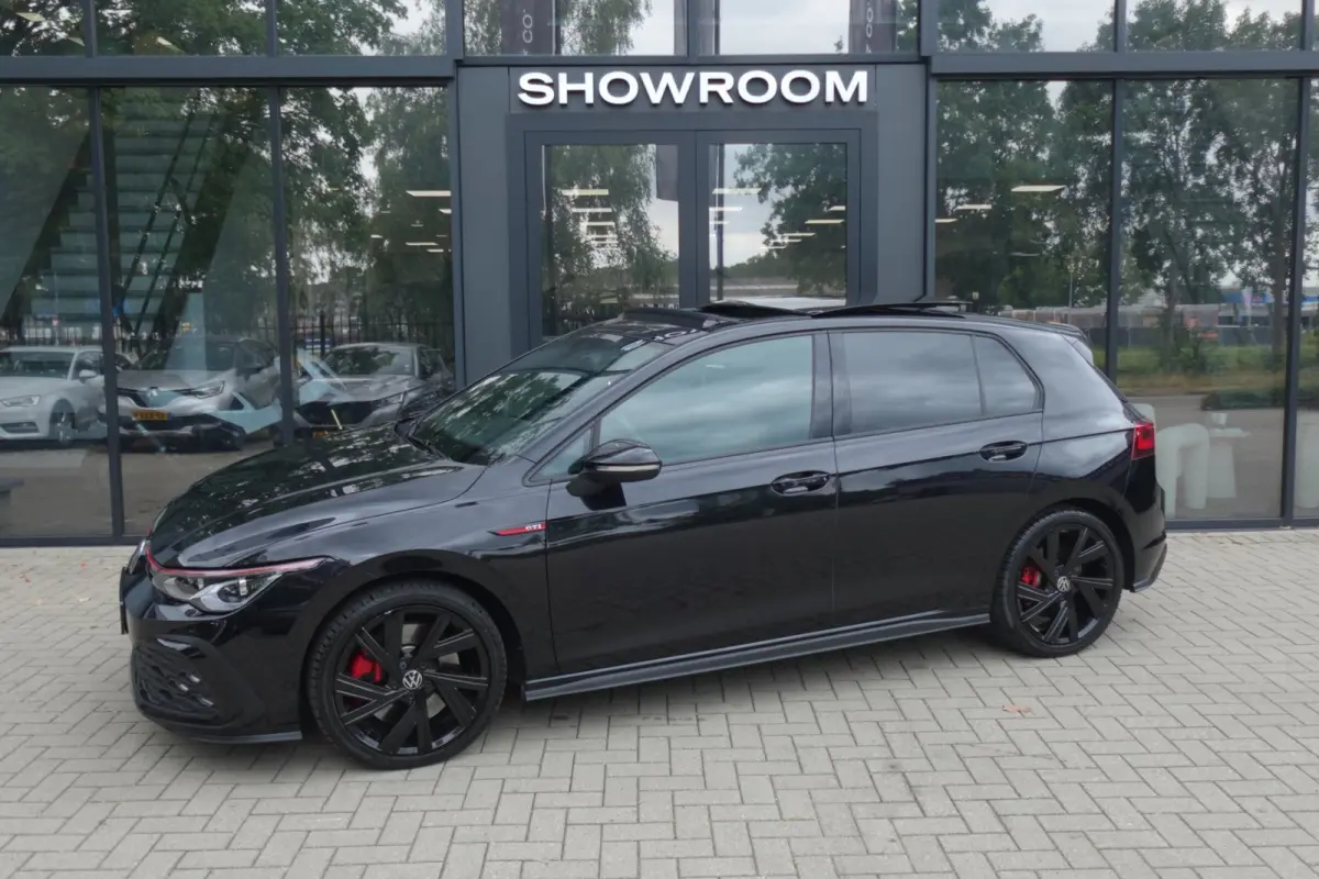 2.0 TSI GTI PANO CAM KEYLESS VOL