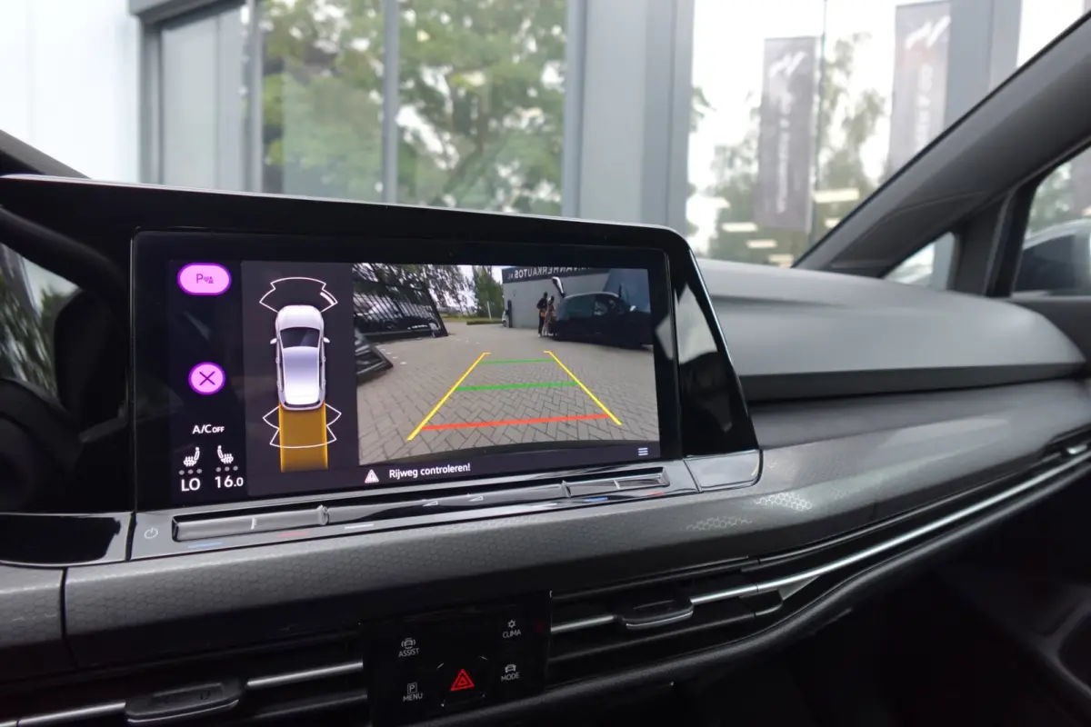 2.0 TSI GTI PANO CAM KEYLESS VOL