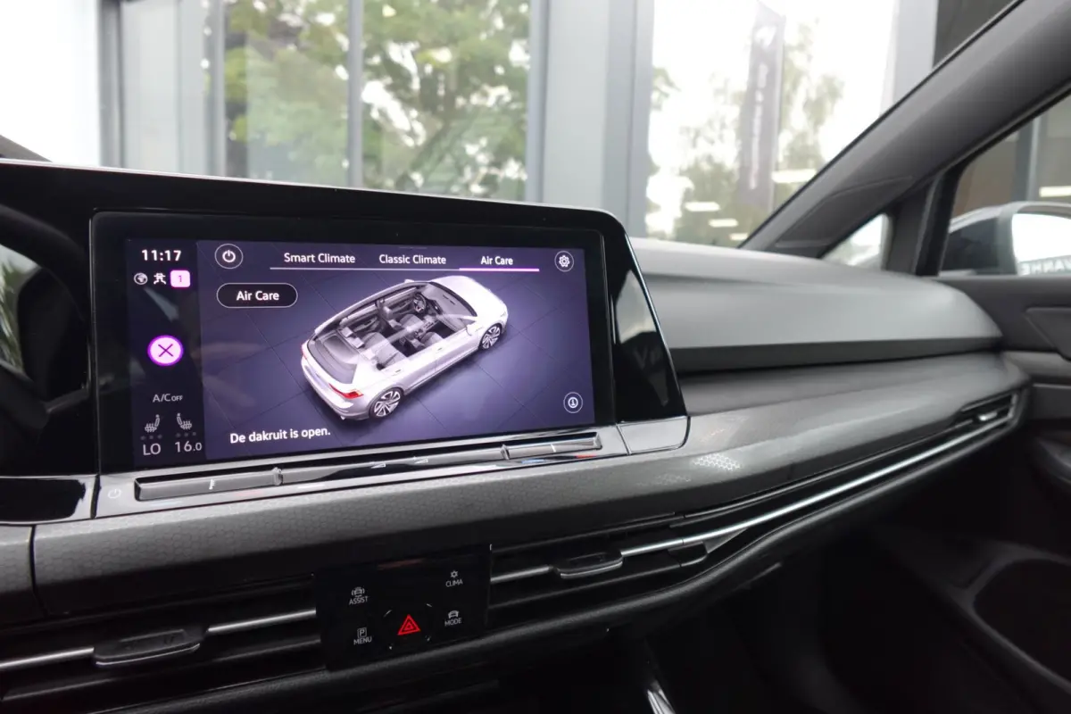 2.0 TSI GTI PANO CAM KEYLESS VOL