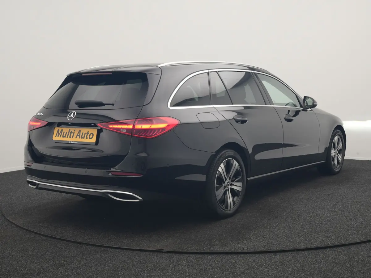300 e Avantgarde PHEV 313pk Dealer O.H | Cruise Control | Camera | Apple Carplay | Virtual | Elektrische Sportstoelen Verwarmd | Navigatie | MBUX Infotainment | DAB | 17"L.M | Plug In Hybrid