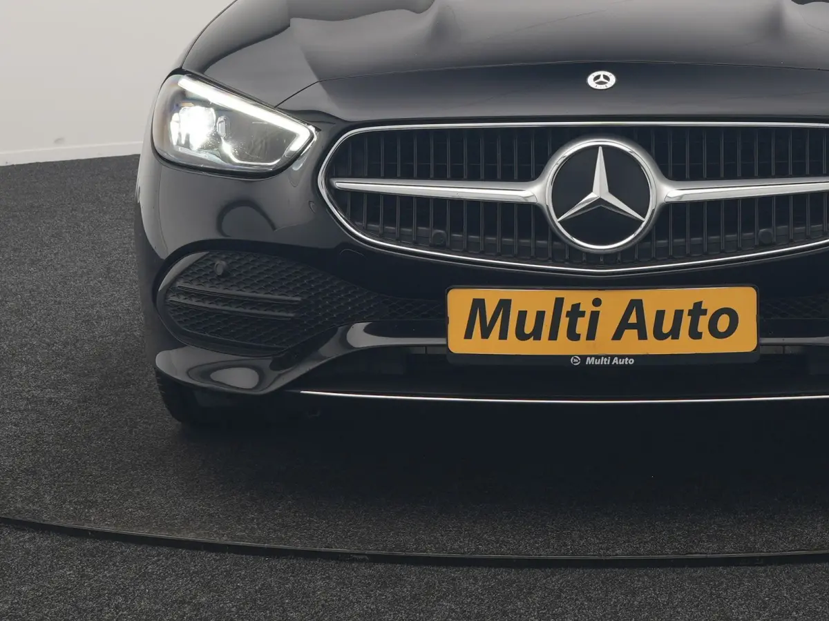 300 e Avantgarde PHEV 313pk Dealer O.H | Cruise Control | Camera | Apple Carplay | Virtual | Elektrische Sportstoelen Verwarmd | Navigatie | MBUX Infotainment | DAB | 17"L.M | Plug In Hybrid