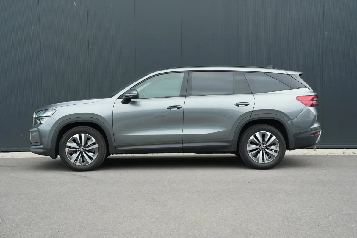 1.5 TSI 150pk MHEV Business Edition 7p. | Camera | Carplay | 2 Delige Airco | Adaptive Cruise | Uitklapbare Trekhaak | 18" |