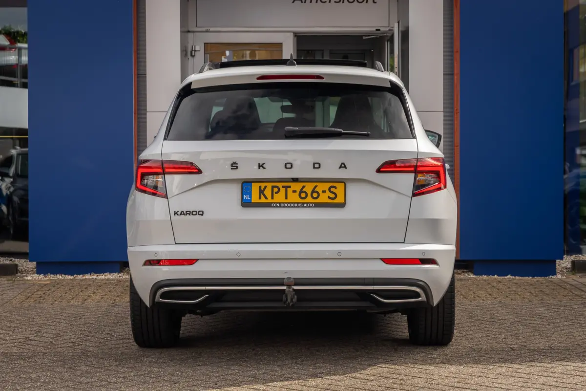 1.5 TSI ACT Sportline Business | Trekhaak (weg-klap) | Pano-dak | 360 camera | Adap.cruise | Premium audio | Stoel+stuur verwarming | Digitaal dashboard | 360 Camera  | Apple Carplay/Android