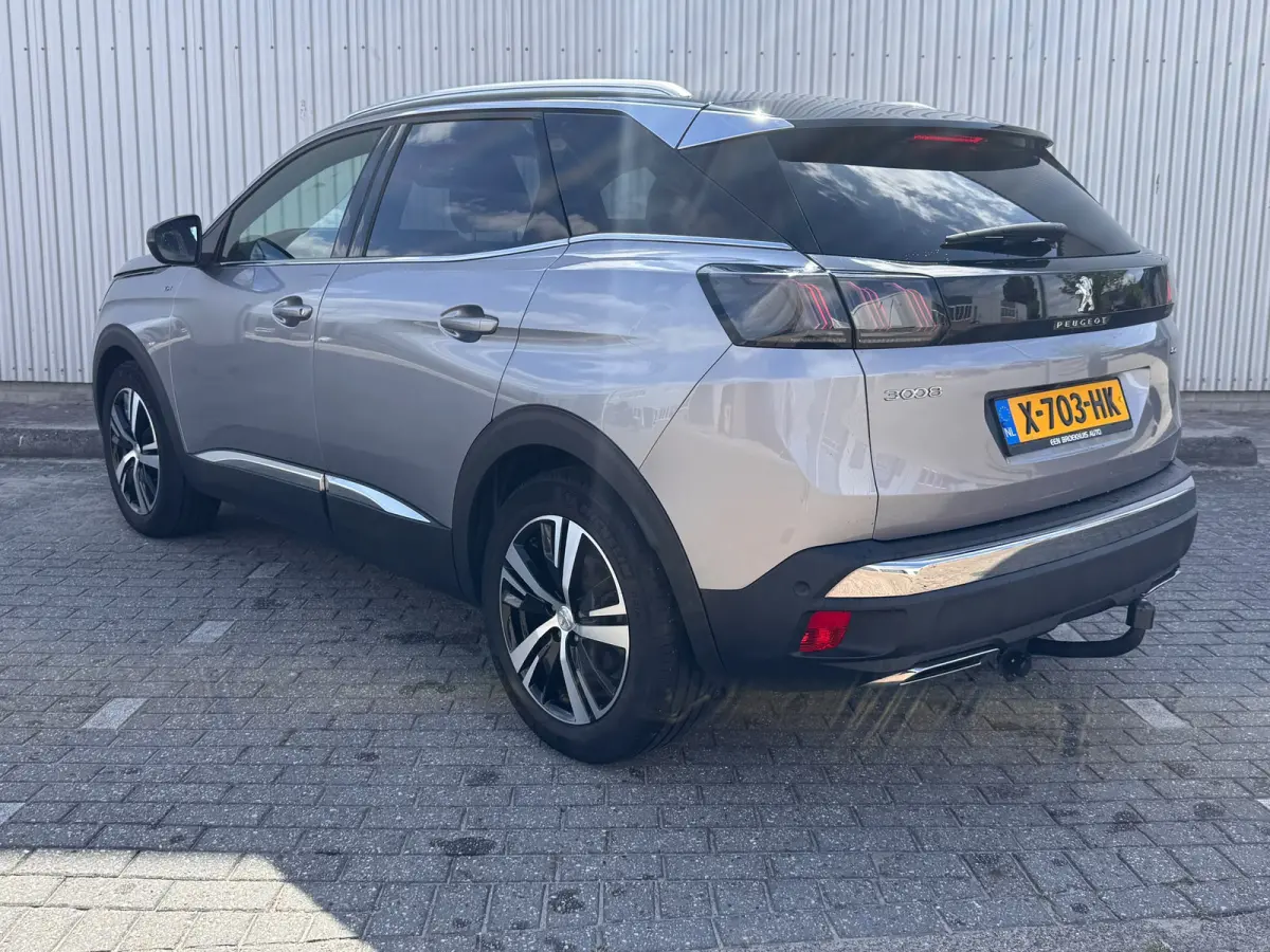 1.2 GT | Trekhaak | Apple Carplay / Android Auto | Camera achter |
