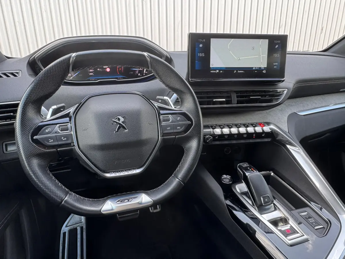 1.2 GT | Trekhaak | Apple Carplay / Android Auto | Camera achter |