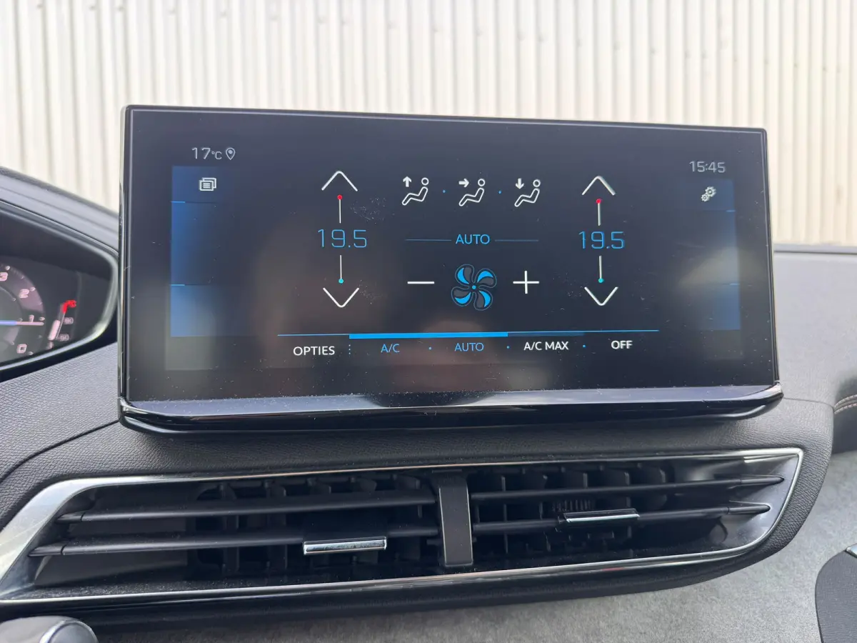 1.2 GT | Trekhaak | Apple Carplay / Android Auto | Camera achter |