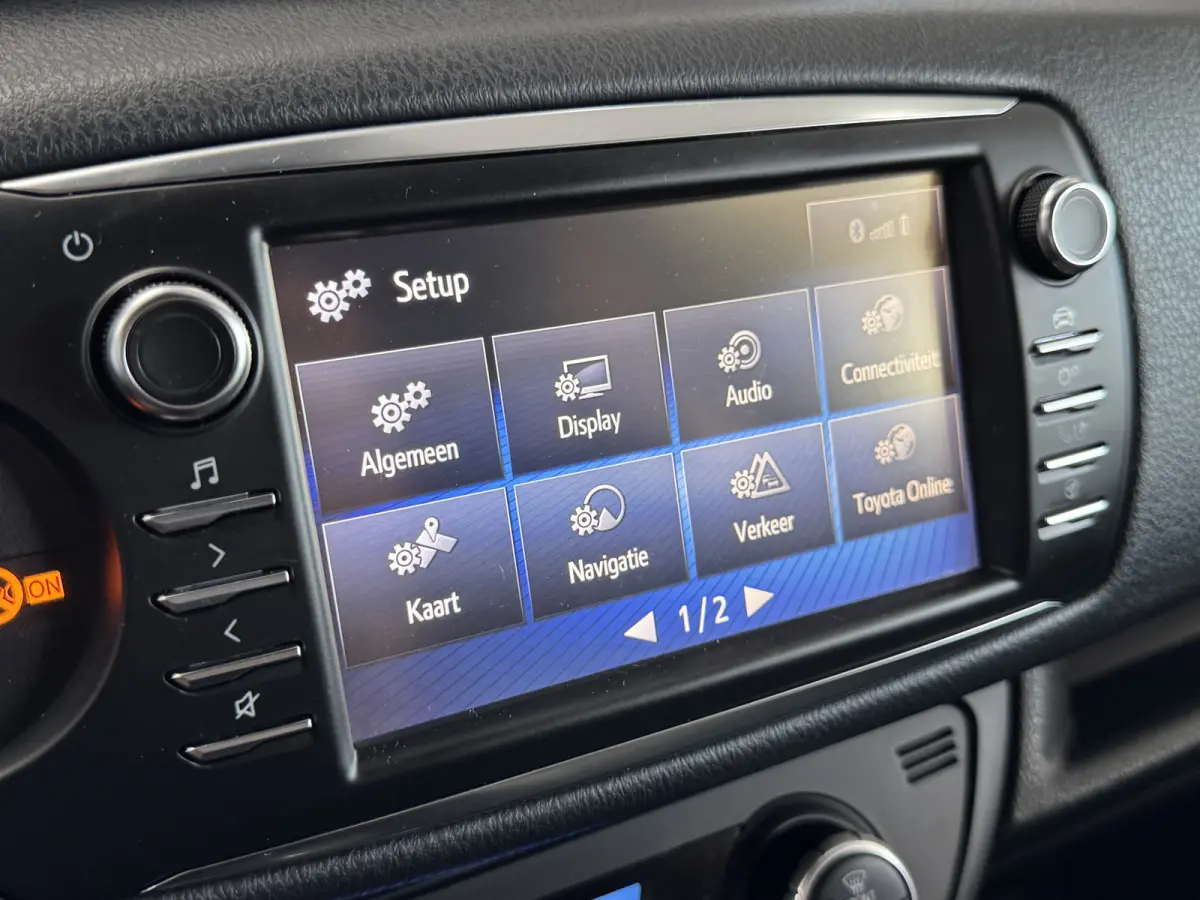 1.5 Hybrid Y20 Keyless Navi Automaat