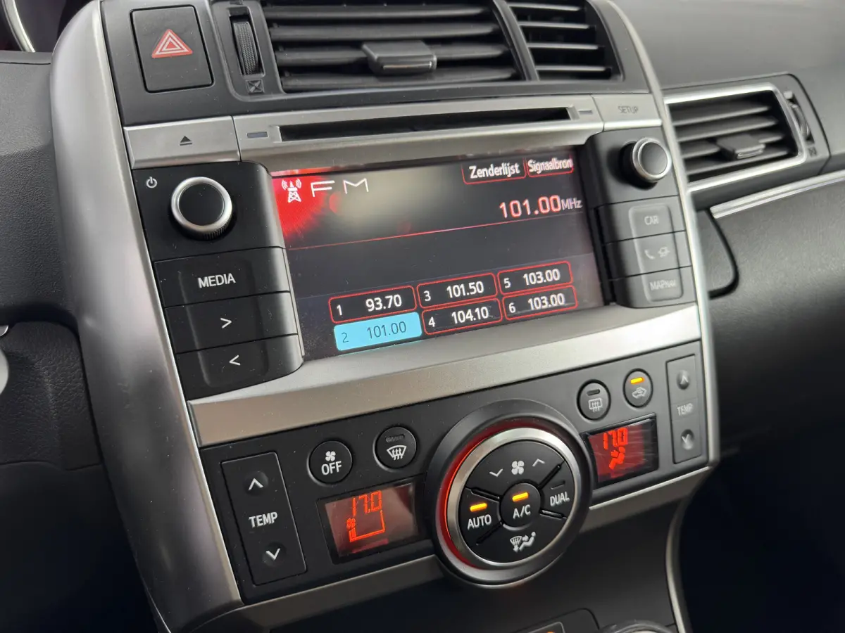 1.8 VVT-i Business Automaat Camera Navigatie Trekhaak