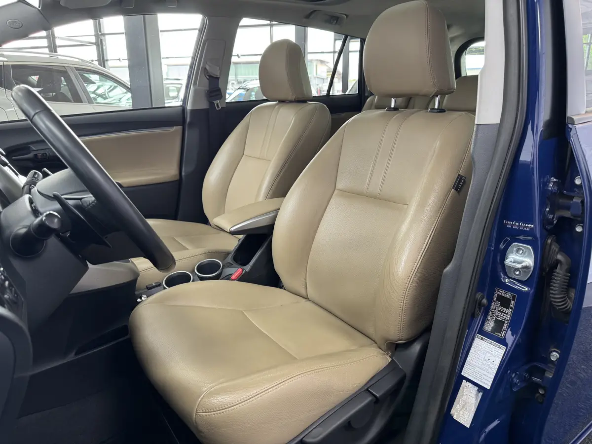 1.8 VVT-i Business Automaat Camera Navigatie Trekhaak