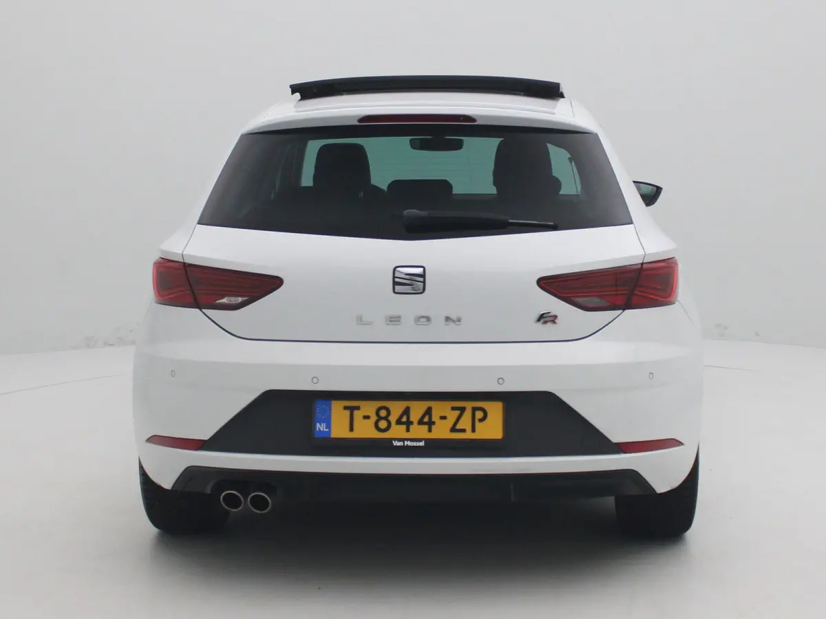 1.5 TSI FR Business Intense | Schuif/kantel dak | Camera | Navigatie |