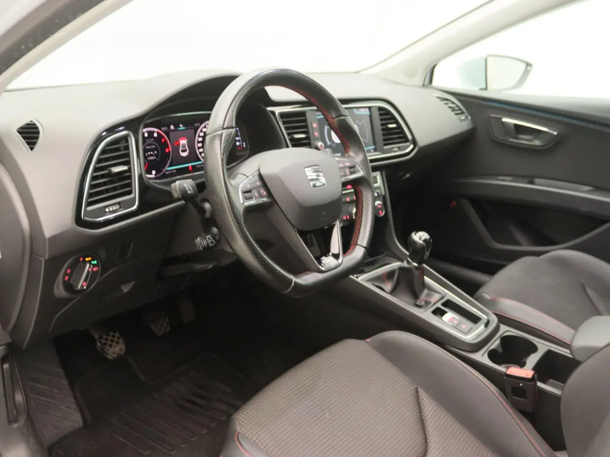 1.5 TSI FR Business Intense | Schuif/kantel dak | Camera | Navigatie |