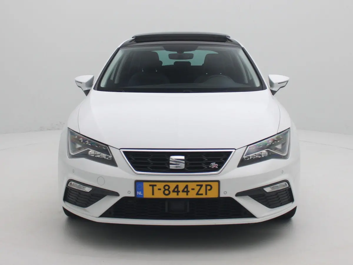1.5 TSI FR Business Intense | Schuif/kantel dak | Camera | Navigatie |