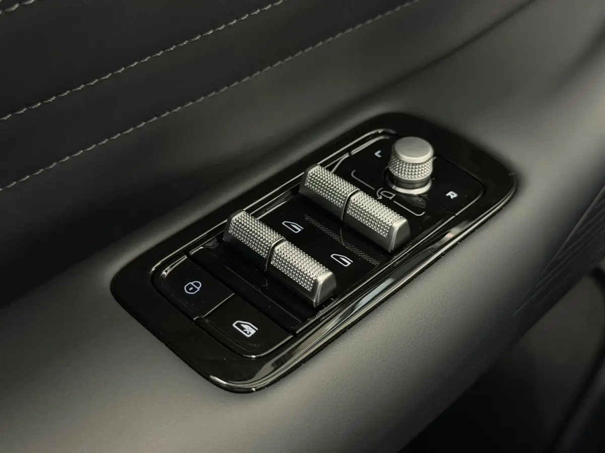 1.5 Pro |18.4 kWh | 360 Camera | Navi | ACC | Stoel + Stuurverw. | Leer ( Vestiging - Nieuwegein )