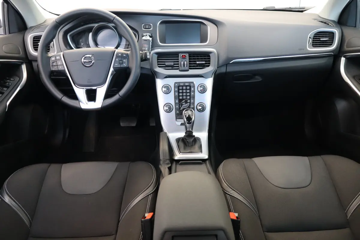 T2 122PK Nordic+ | Stoel verw. | Park assist Voor + Achter | Parkeerverwarming | Bluetooth
