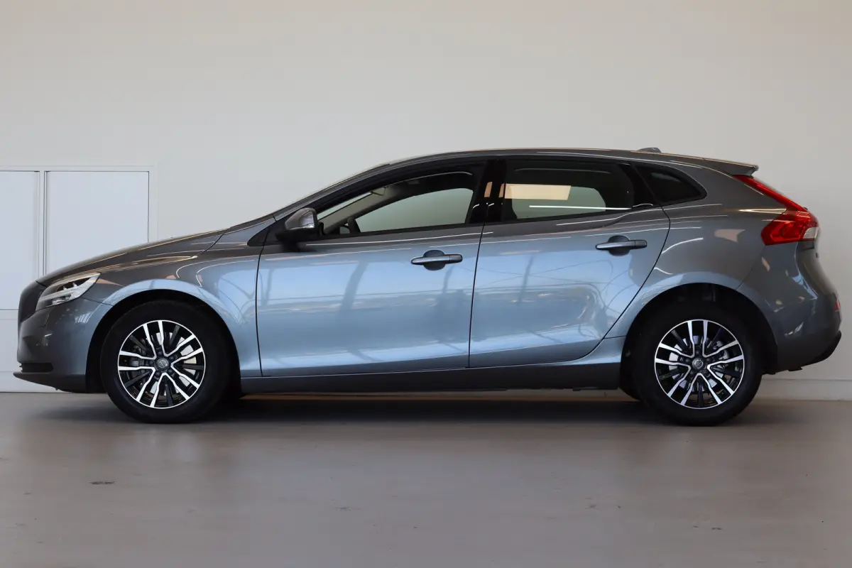 T2 122PK Nordic+ | Stoel verw. | Park assist Voor + Achter | Parkeerverwarming | Bluetooth