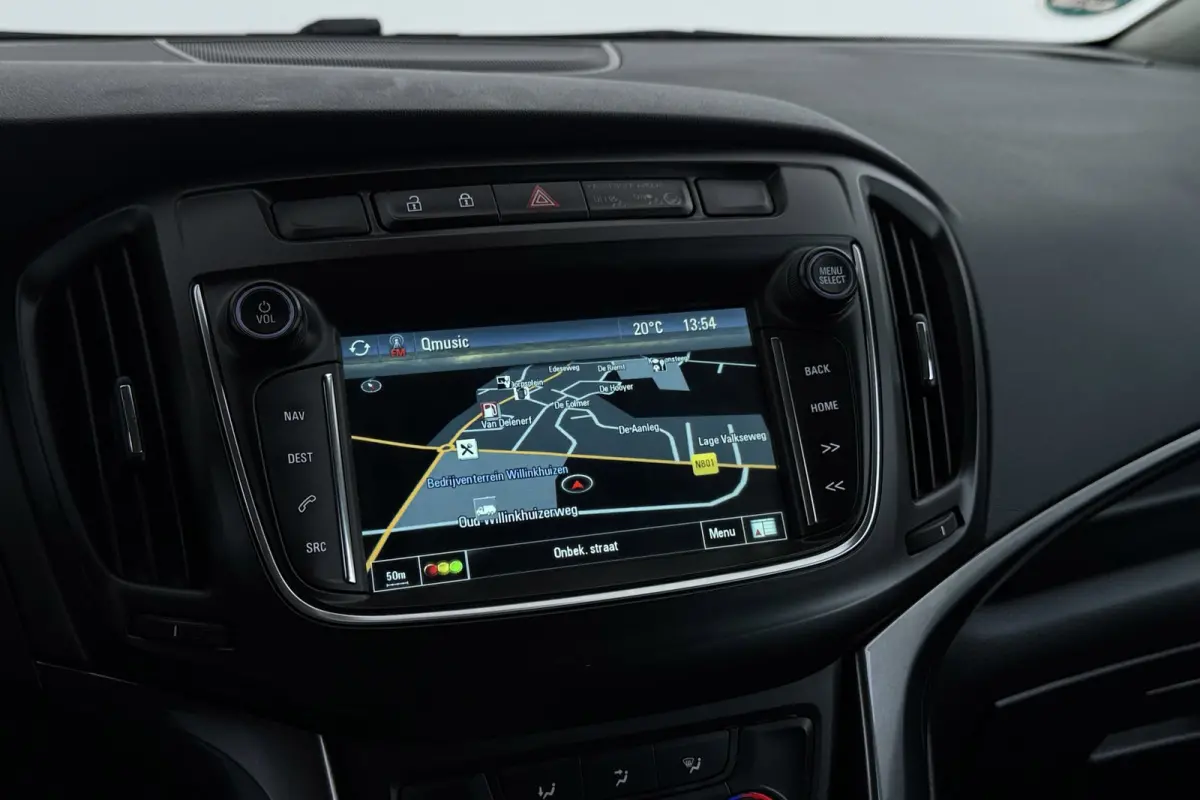 1.4 Turbo Innovation 7p. | Trekhaak | Volledig Ond. | Climate Control | Camera | Navigatie | Cruise Control |