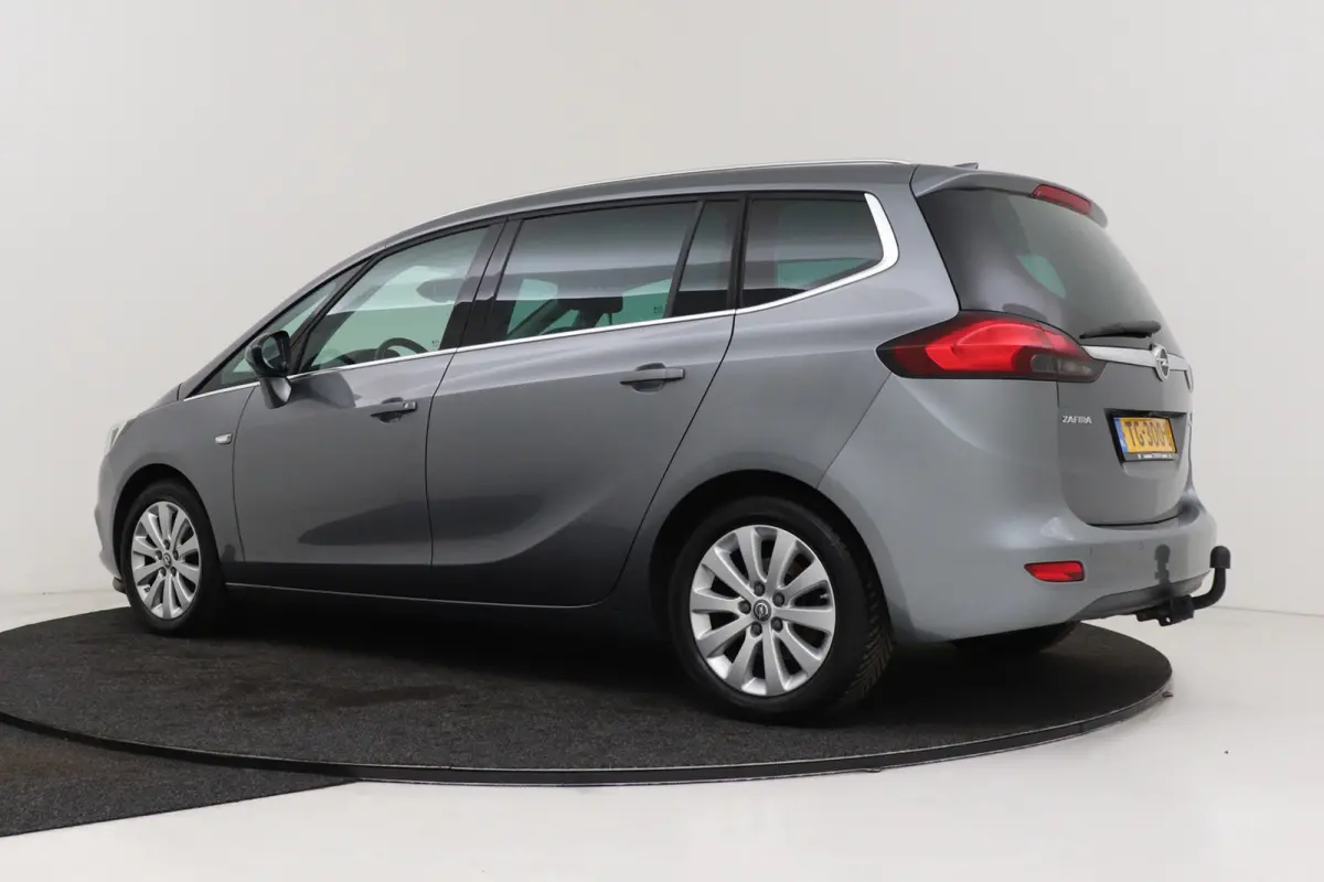 1.4 Turbo Innovation 7p. | Trekhaak | Volledig Ond. | Climate Control | Camera | Navigatie | Cruise Control |