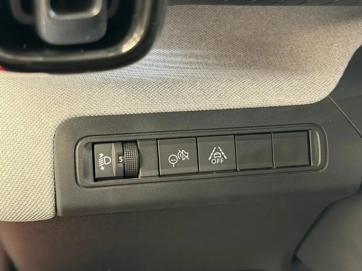 1.2 Hybrid 145pk Plus Automaat, camera, Carplay