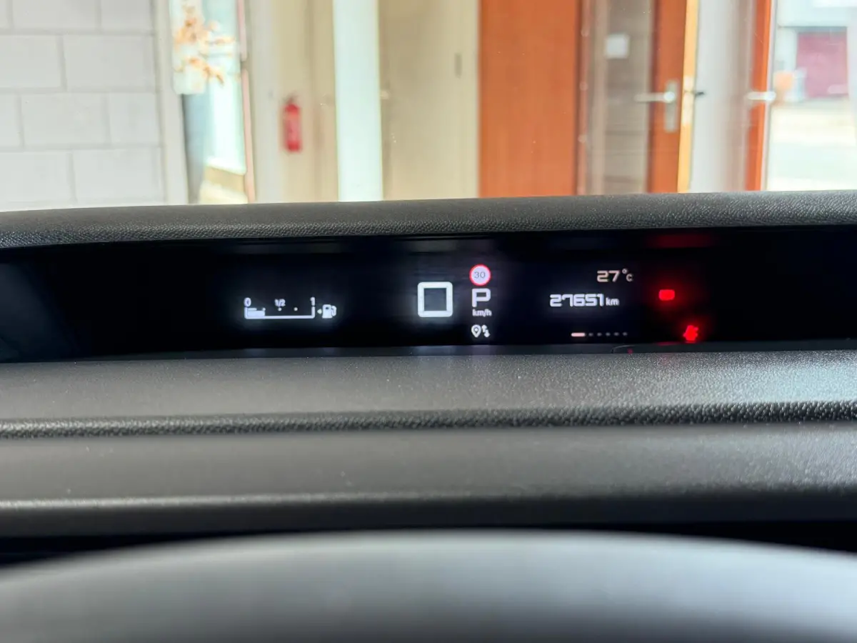 1.2 Hybrid 145pk Plus Automaat, camera, Carplay