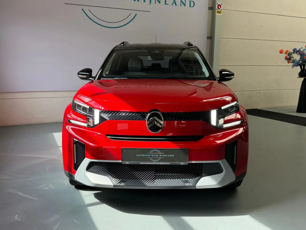1.2 Hybrid 145pk Plus Automaat, camera, Carplay
