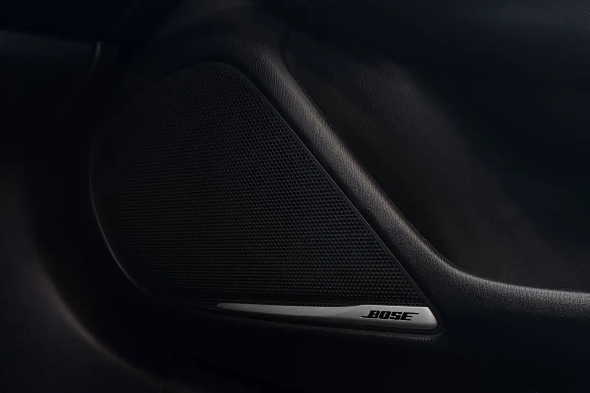 2.0 SkyActiv-G 165 Luxury | Trekhaak | Org NL | BOSE | Head-Up | CarPlay | Stoelverwarming | Adap. Cruise | 360