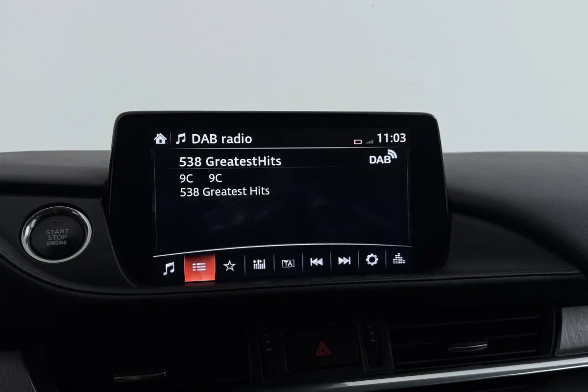 2.0 SkyActiv-G 165 Luxury | Trekhaak | Org NL | BOSE | Head-Up | CarPlay | Stoelverwarming | Adap. Cruise | 360