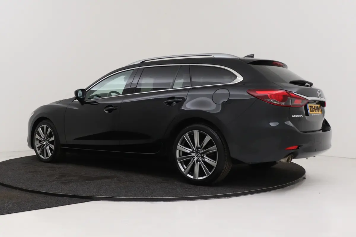 2.0 SkyActiv-G 165 Luxury | Trekhaak | Org NL | BOSE | Head-Up | CarPlay | Stoelverwarming | Adap. Cruise | 360