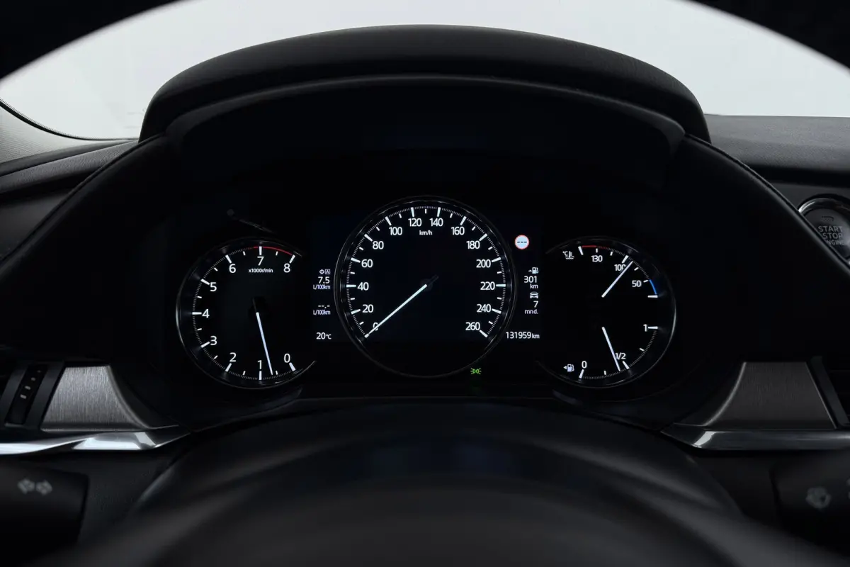 2.0 SkyActiv-G 165 Luxury | Trekhaak | Org NL | BOSE | Head-Up | CarPlay | Stoelverwarming | Adap. Cruise | 360