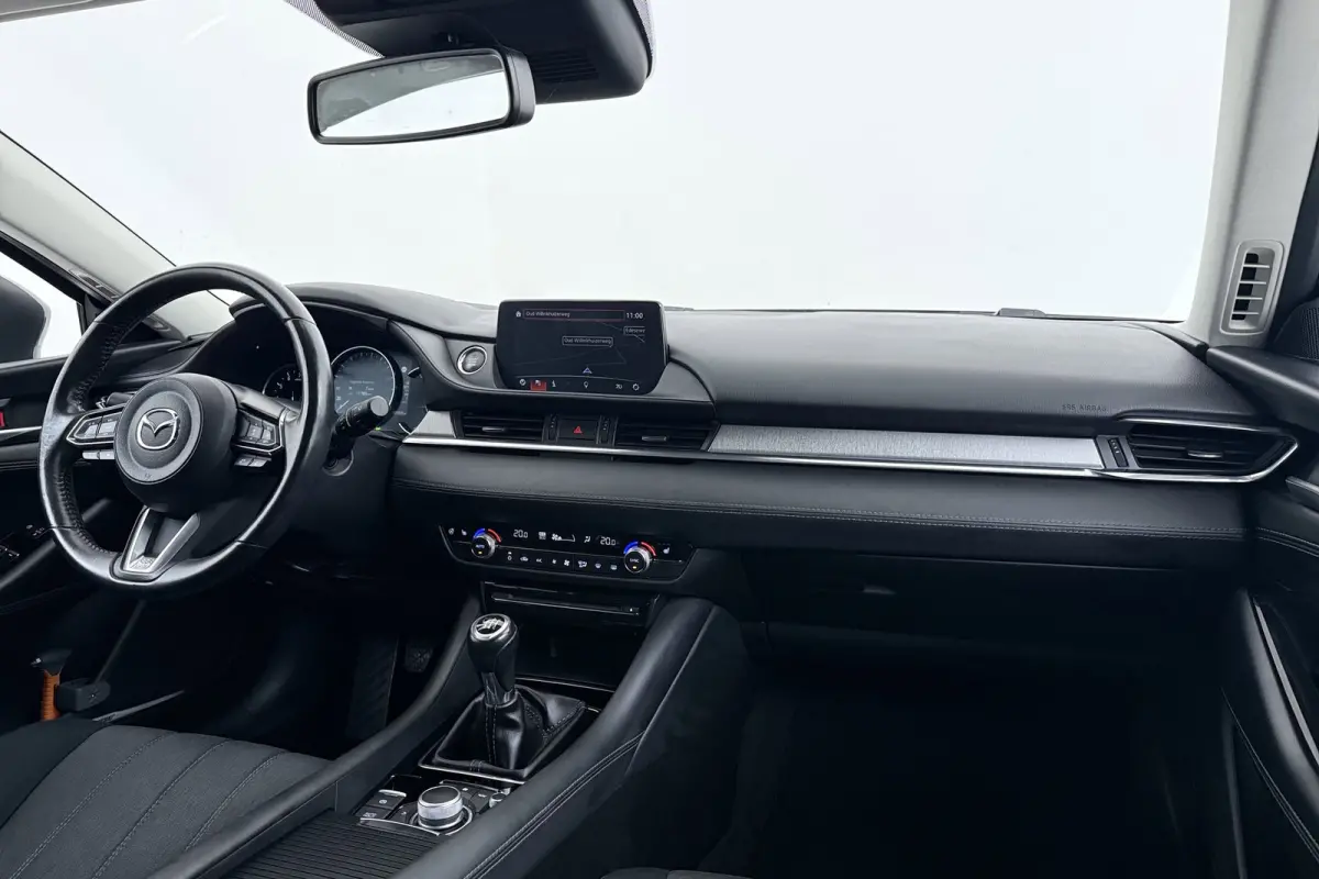 2.0 SkyActiv-G 165 Luxury | Trekhaak | Org NL | BOSE | Head-Up | CarPlay | Stoelverwarming | Adap. Cruise | 360