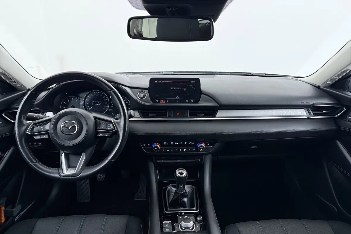 2.0 SkyActiv-G 165 Luxury | Trekhaak | Org NL | BOSE | Head-Up | CarPlay | Stoelverwarming | Adap. Cruise | 360