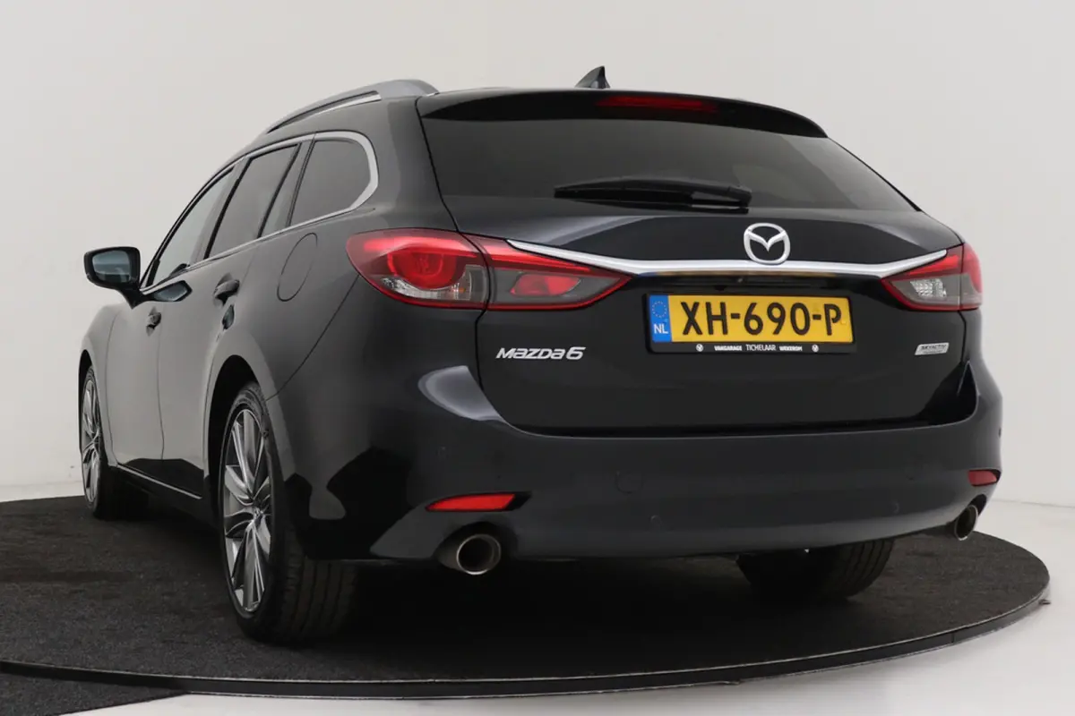 2.0 SkyActiv-G 165 Luxury | Trekhaak | Org NL | BOSE | Head-Up | CarPlay | Stoelverwarming | Adap. Cruise | 360