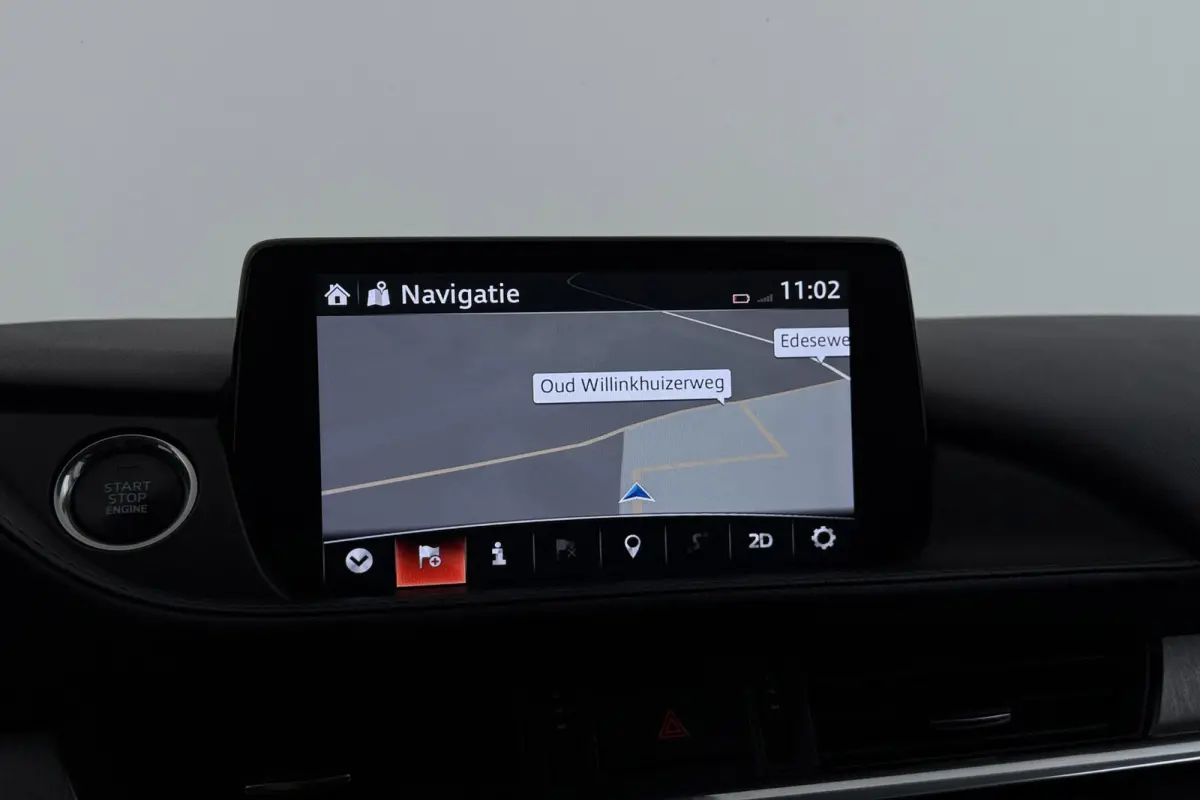 2.0 SkyActiv-G 165 Luxury | Trekhaak | Org NL | BOSE | Head-Up | CarPlay | Stoelverwarming | Adap. Cruise | 360