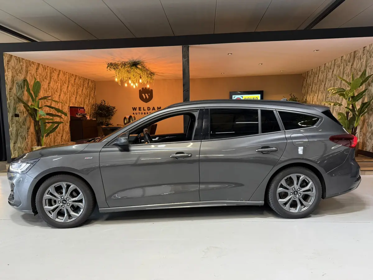 1.0 EcoBoost Mild-Hybrid ST-Line | Automaat | StuurVW | StoelVW | CarPlay | Navi | LED | PDC | Rijklaar