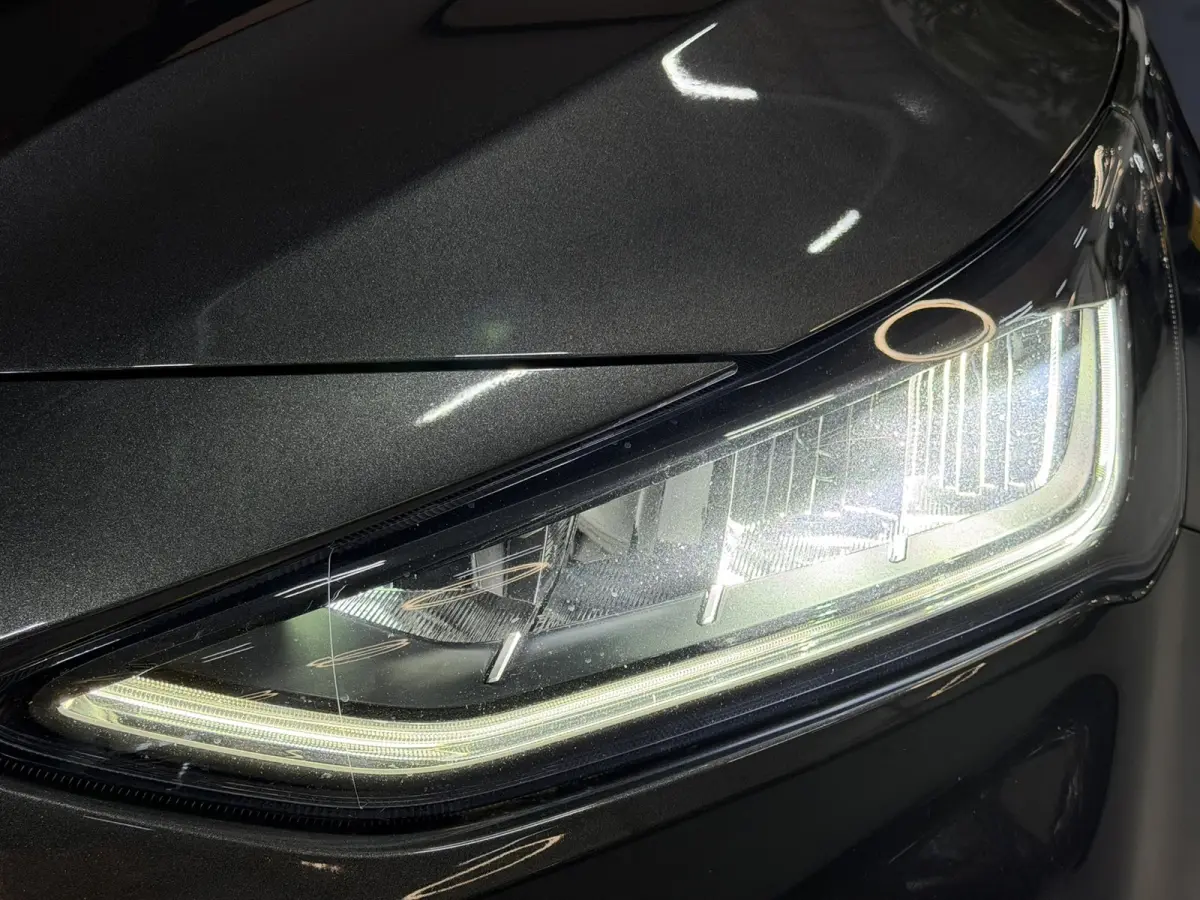 1.0 EcoBoost Mild-Hybrid ST-Line | Automaat | StuurVW | StoelVW | CarPlay | Navi | LED | PDC | Rijklaar