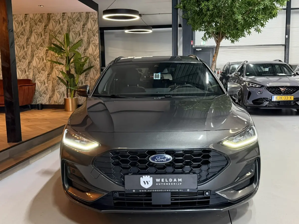 1.0 EcoBoost Mild-Hybrid ST-Line | Automaat | StuurVW | StoelVW | CarPlay | Navi | LED | PDC | Rijklaar
