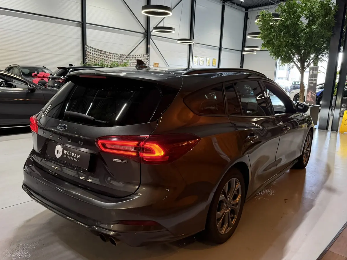 1.0 EcoBoost Mild-Hybrid ST-Line | Automaat | StuurVW | StoelVW | CarPlay | Navi | LED | PDC | Rijklaar