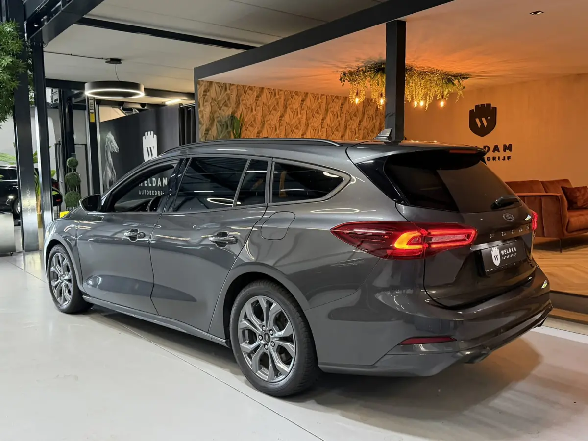 1.0 EcoBoost Mild-Hybrid ST-Line | Automaat | StuurVW | StoelVW | CarPlay | Navi | LED | PDC | Rijklaar