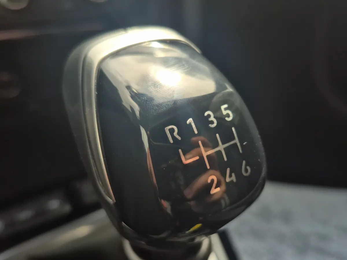 1.2 Turbo GS 8 jaar garantie | Keyless entry en start | LMV 16 Inch | Camera | Draadloze Android auto en Apple carplay |  Navigatie full map