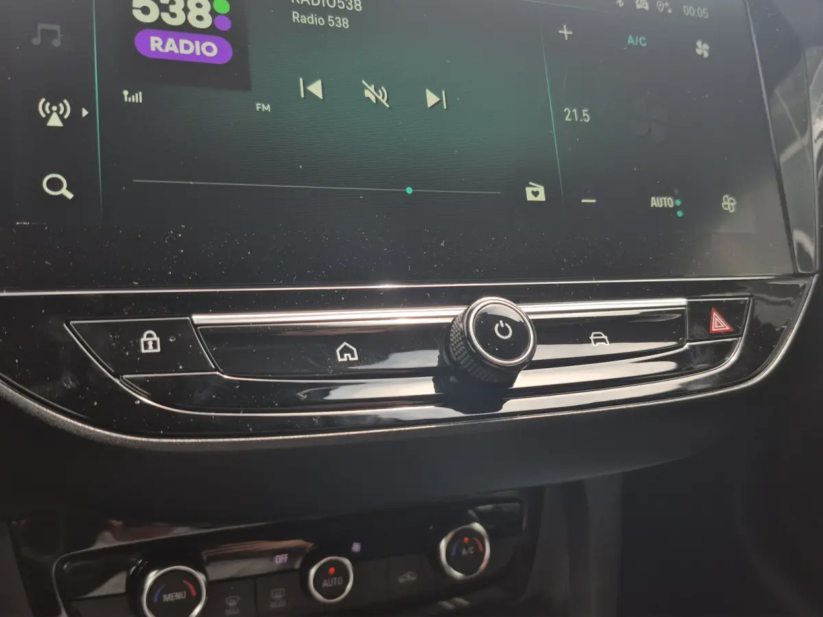 1.2 Turbo GS 8 jaar garantie | Keyless entry en start | LMV 16 Inch | Camera | Draadloze Android auto en Apple carplay |  Navigatie full map