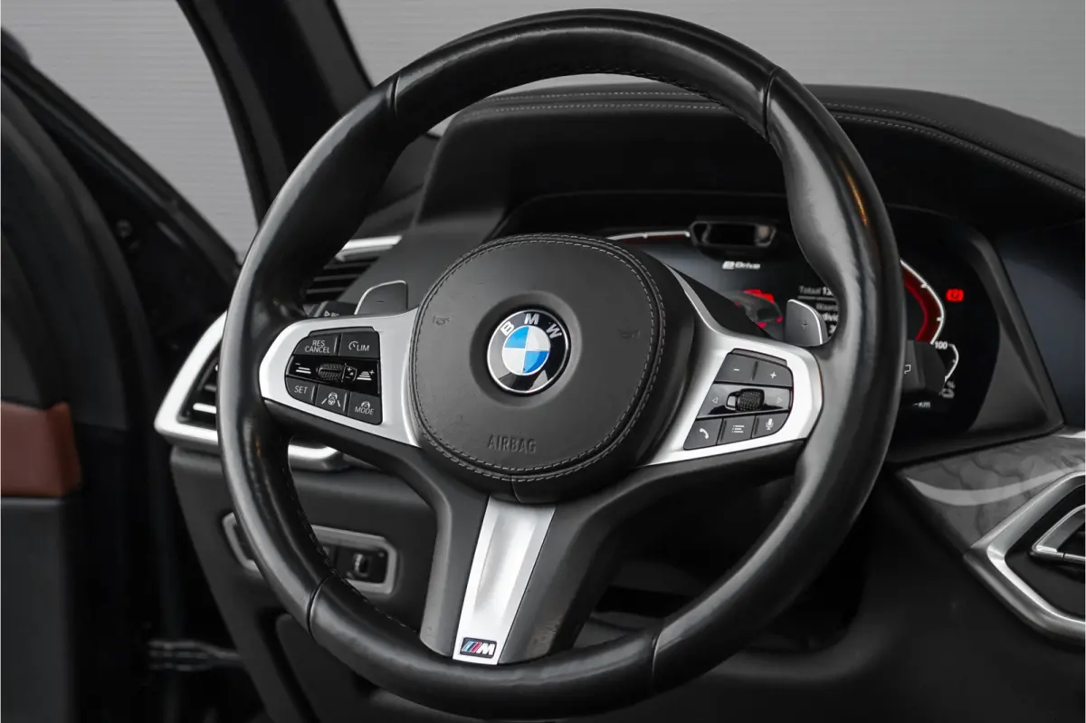 xDrive45e High Executive M-Sport Laser Pano H/K 360° Luchtv 21"
