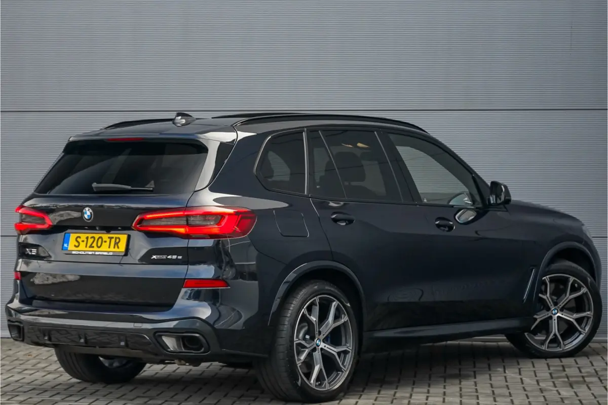 xDrive45e High Executive M-Sport Laser Pano H/K 360° Luchtv 21"