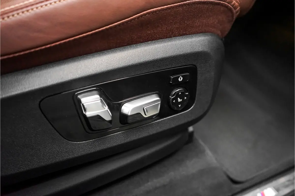 xDrive45e High Executive M-Sport Laser Pano H/K 360° Luchtv 21"