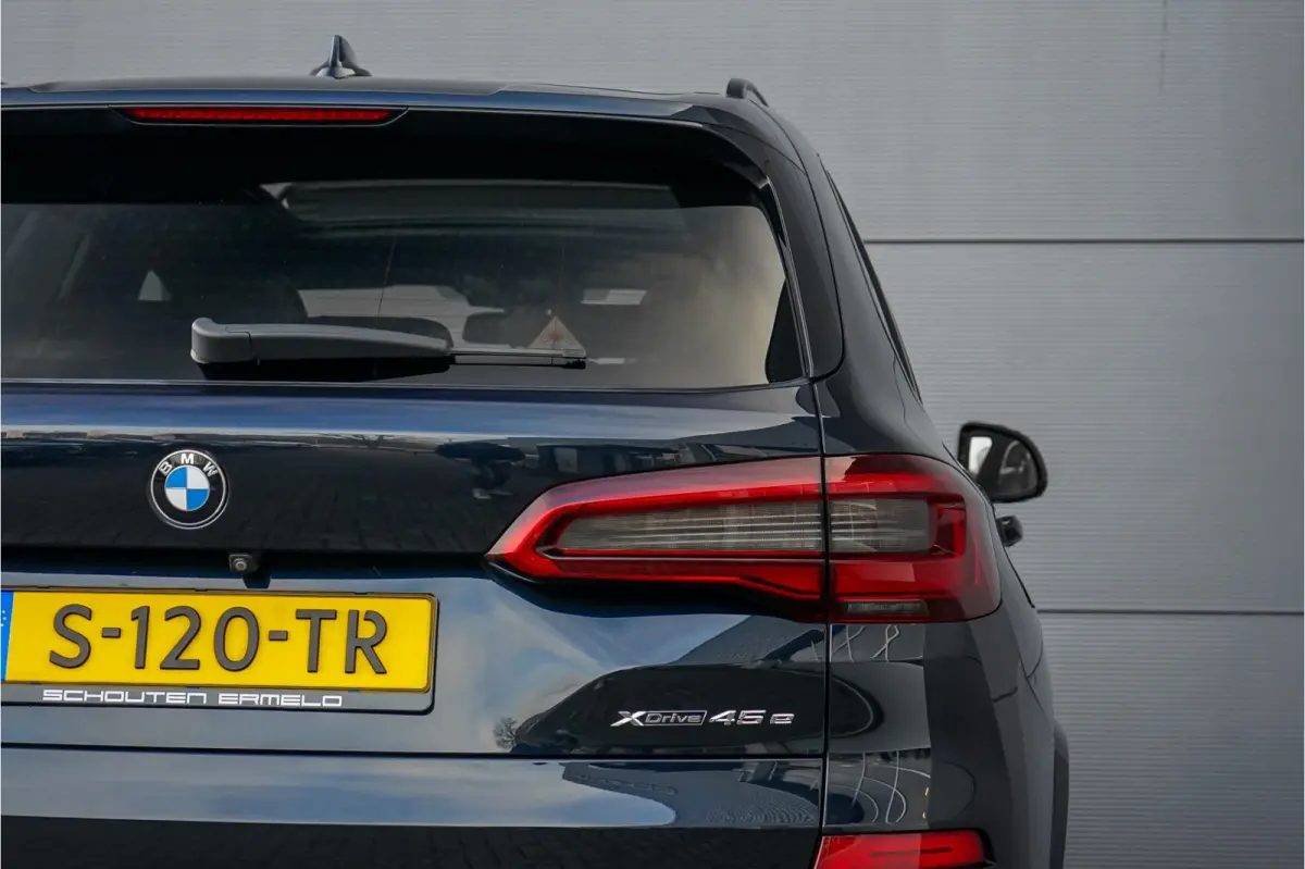 xDrive45e High Executive M-Sport Laser Pano H/K 360° Luchtv 21"