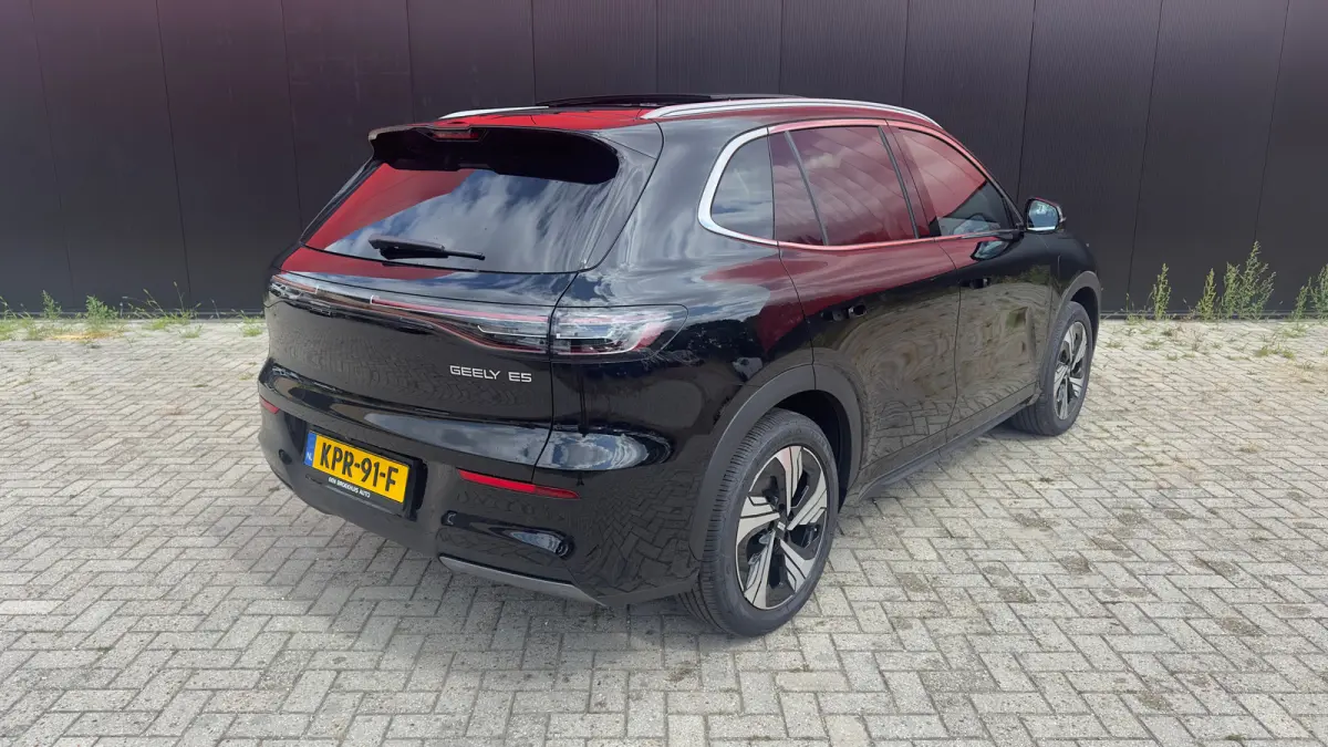 Max + 68 kWh | Elektrisch Verstelbare Stoelen | Stoelverwarming Voor | Stoelverkoeling Voor | Stoelmassage Voor | Panoramadak | Flyme Audiosysteem | Intelligent Cruise Control | Apple Carpla