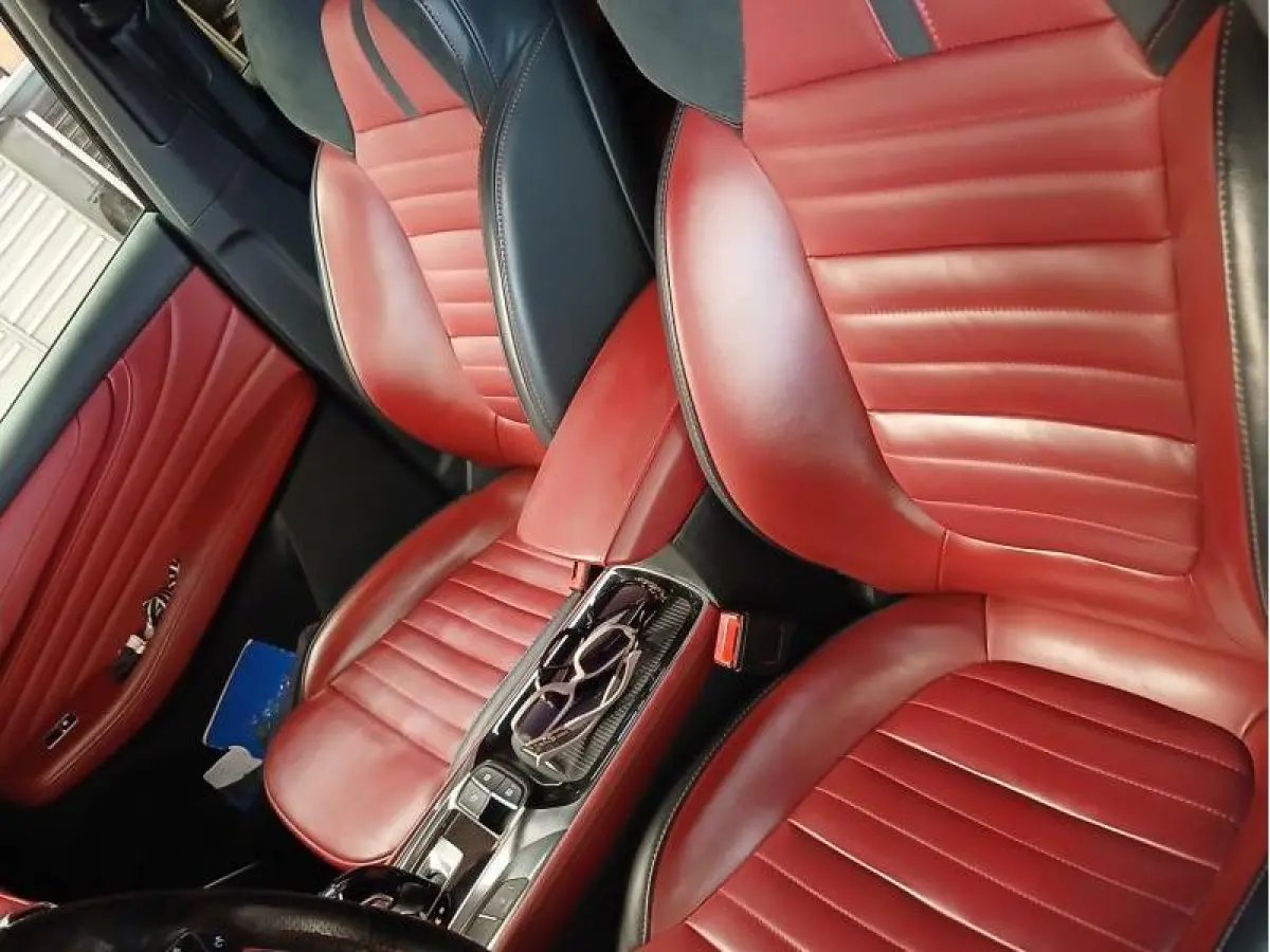 1.5 TGDI PHEV LUXURY BLACK & RED Special Edition | Open dak | 360 Camera
