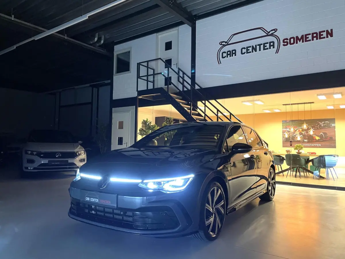 1.5 eTSI R-Line Black Style/ Cam/ IQ/ 18''LMV/ CarPlay