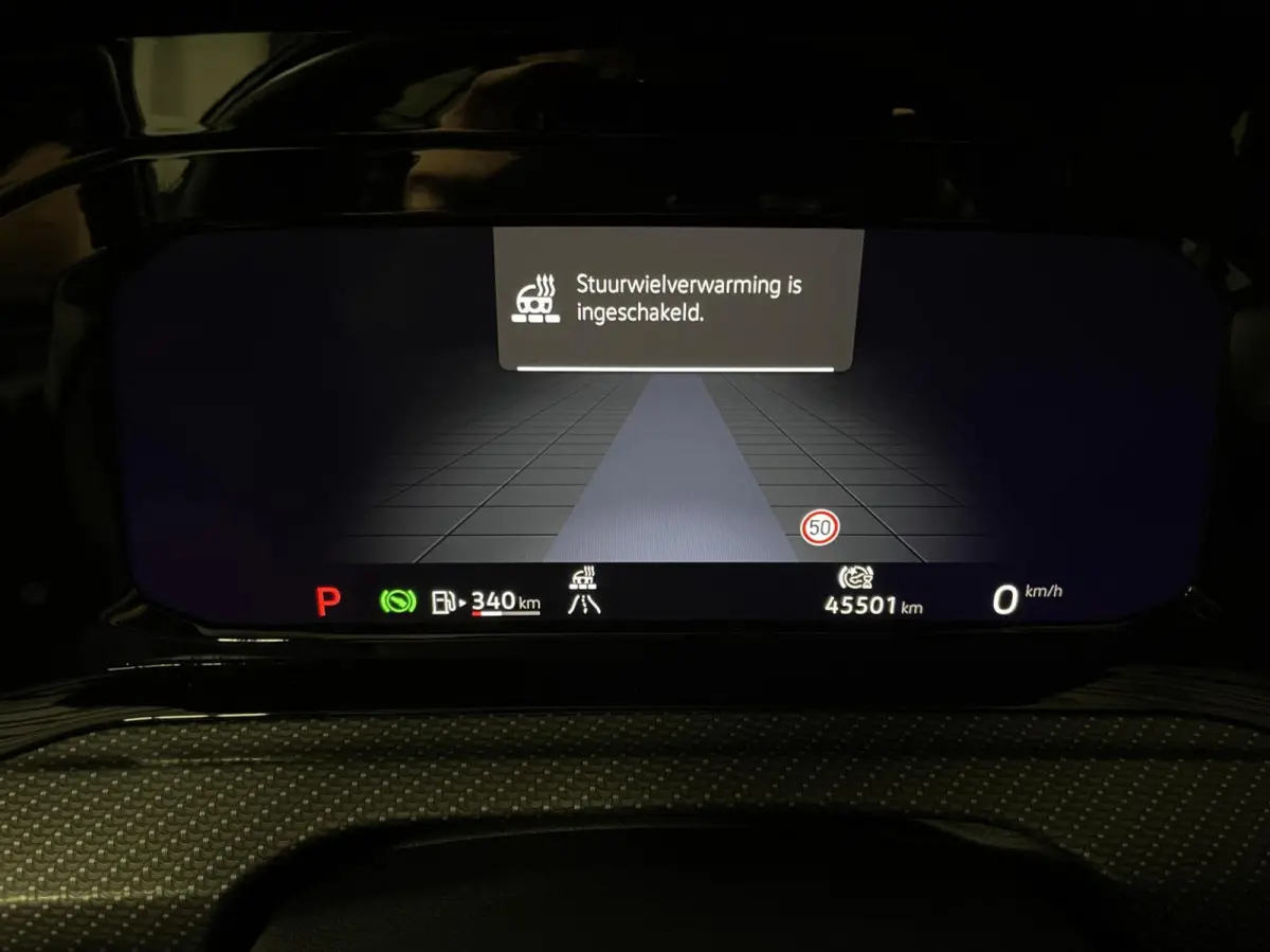 1.5 eTSI R-Line Black Style/ Cam/ IQ/ 18''LMV/ CarPlay