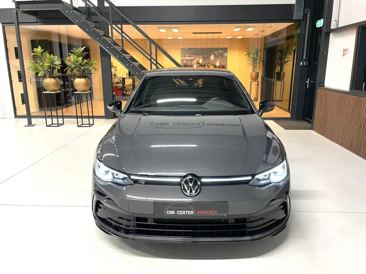 1.5 eTSI R-Line Black Style/ Cam/ IQ/ 18''LMV/ CarPlay